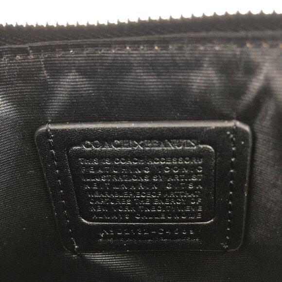 Coach X Peanuts Corner Zip Wristlet Wallet With Snoopy & Woodstock - Picture 10 of 10